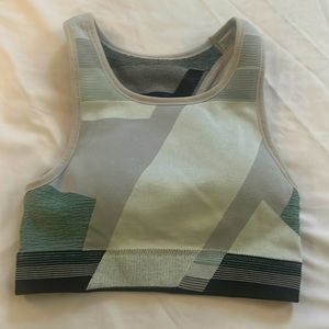 Nike dri-fit sports bra. Blue. Size medium.